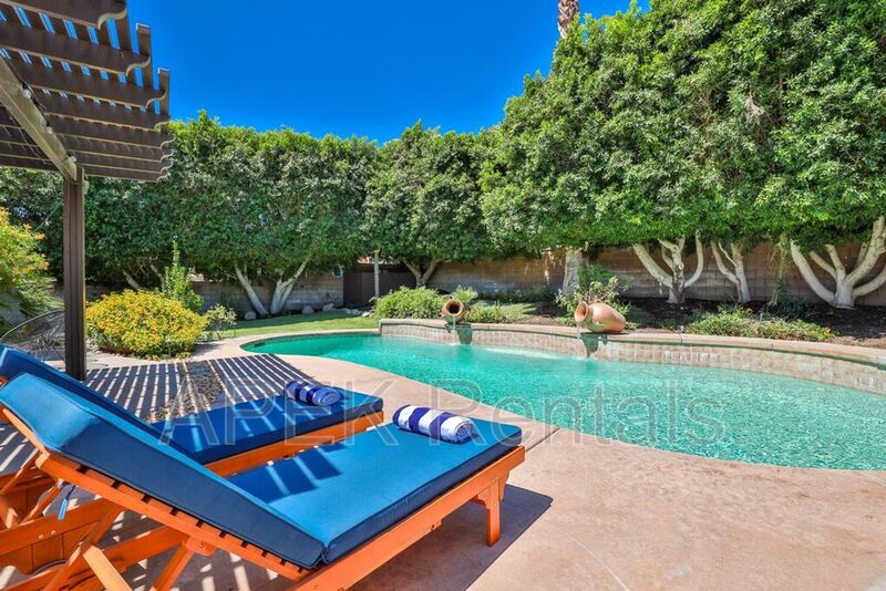 La Quinta House: 79150 Ocotillo Dr