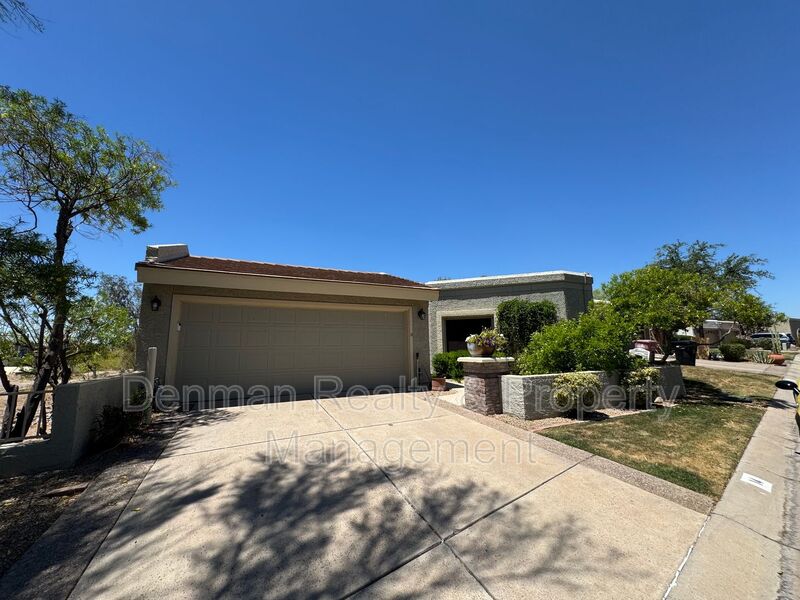 Scottsdale House: 8100 E. Camelback Rd.