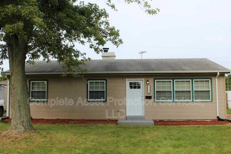 Hammond House: 7752 Catalpa Avenue