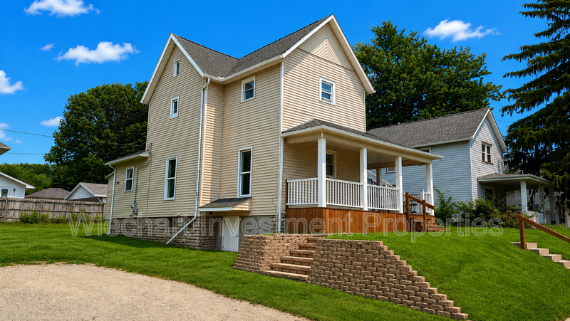 Lima House: 1230 W Wayne St