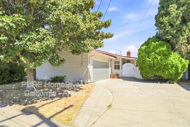 Antioch House: 2809 Bonita Ave
