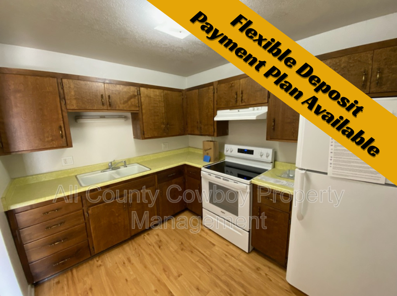 Laramie Condo: 267 N. 8th St.