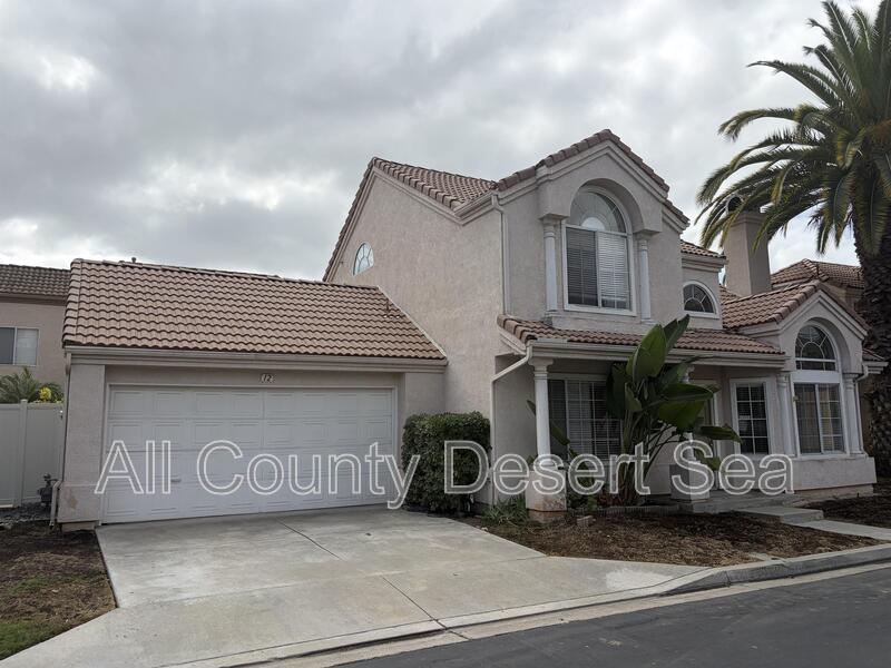 Aliso Viejo House: 12 Saint Moritz St