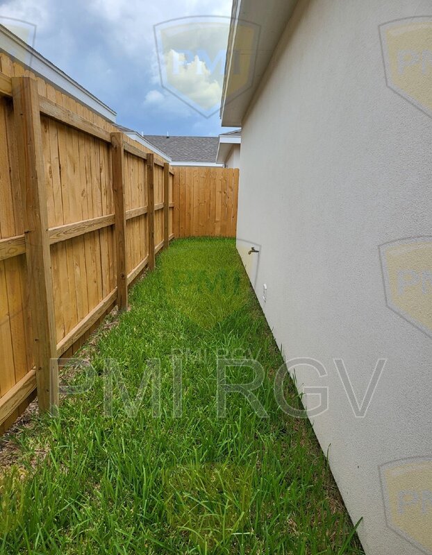 Edinburg Condo: 3101 W Kenwood St
