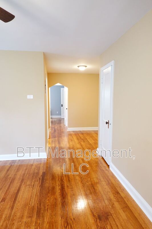 Takoma Park Condo: 8406 Greenwood Ave