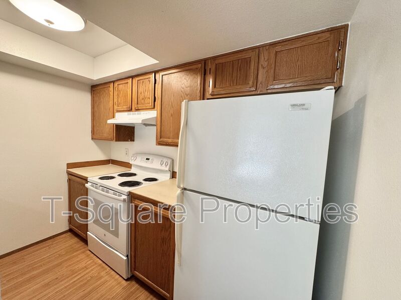 Bothell Condo: 225 164th St SE