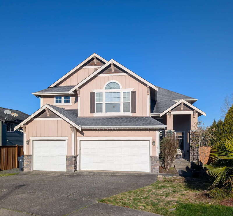 Marysville House: 5907 77th Dr NE