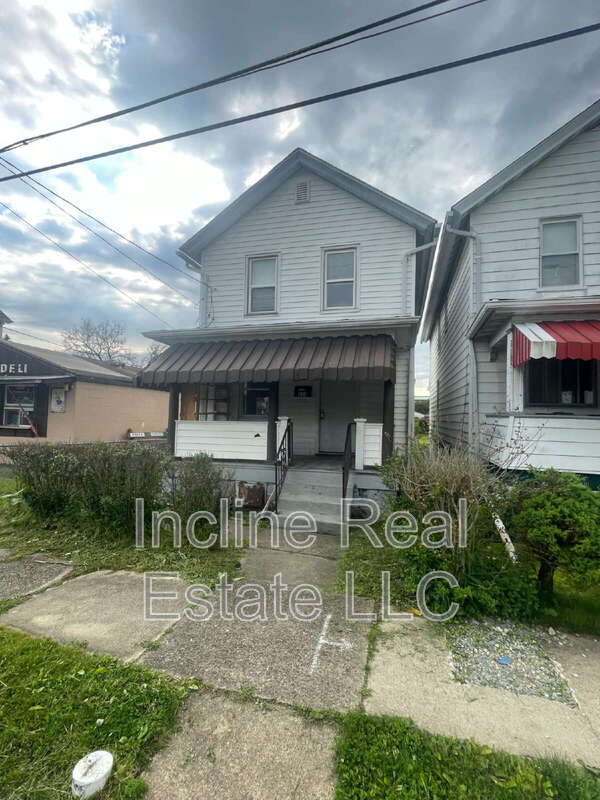 Jeannette House: 124 South 13th Street