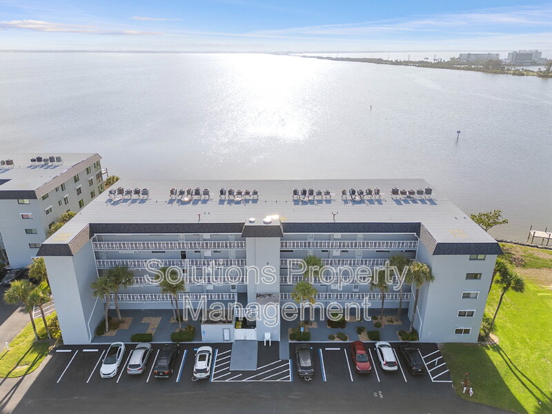 Cocoa Beach Condo: 3799 South Banana River Boulevard 922