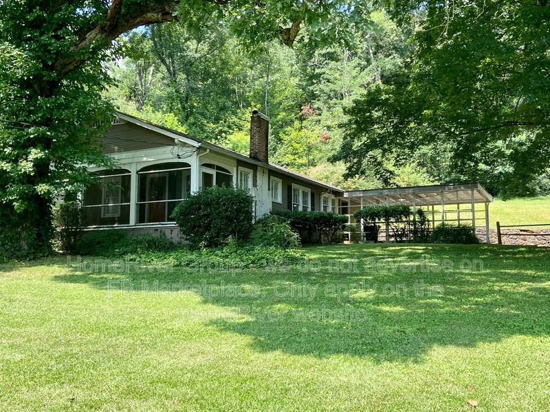 Hixson House: 6553 Old Dayton Pike