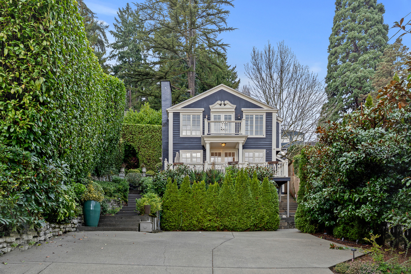 Seattle House: 1435 Newport Way