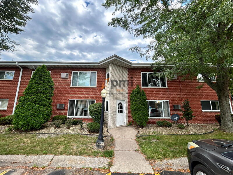 Crown Point Condo: 111 Harrington Ave