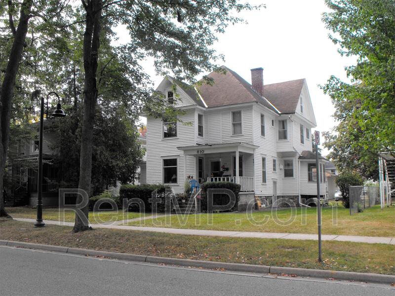 Mt. Pleasant Condo: 810 S University - 1/2