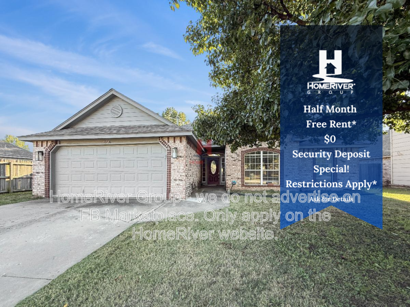 Collinsville House: 10736 E 120th St N