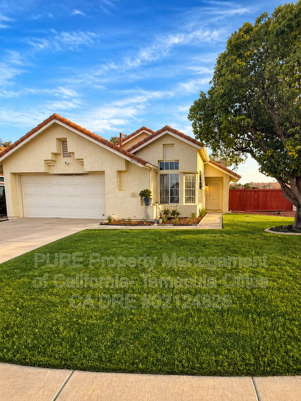 Menifee House: 25615 Union Hill Dr