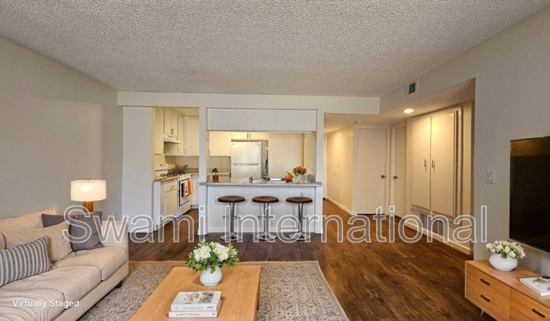 Garden Grove Condo: 13882 Clinton Street