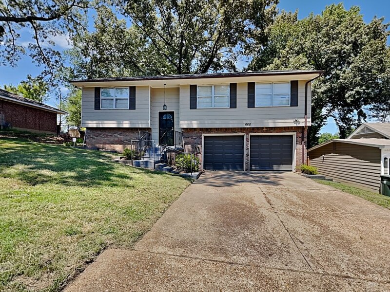 Memphis House: 668 Brakebill Ave