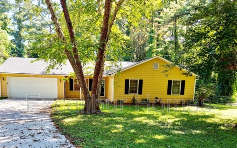 Request a Viewing for 4032 Wrexham Drive SW Tenant Turner