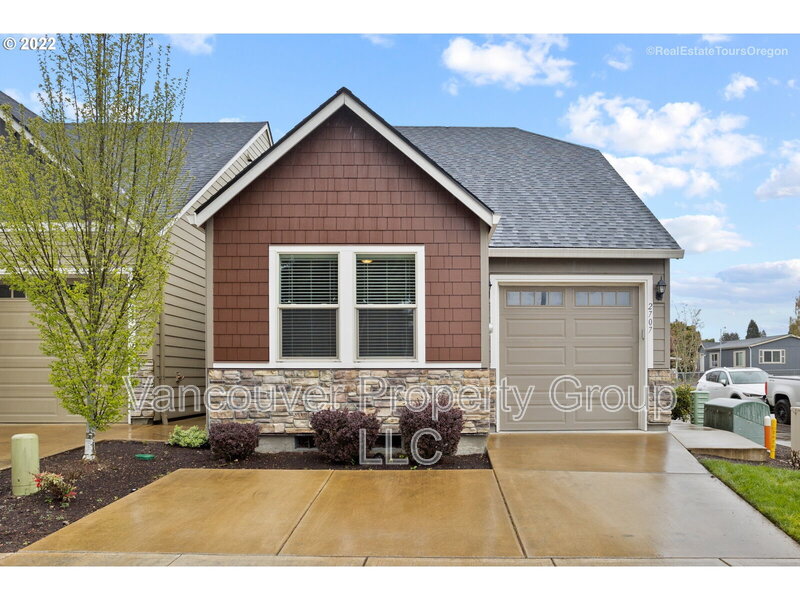 Vancouver House: 2707 NE 131st Ct