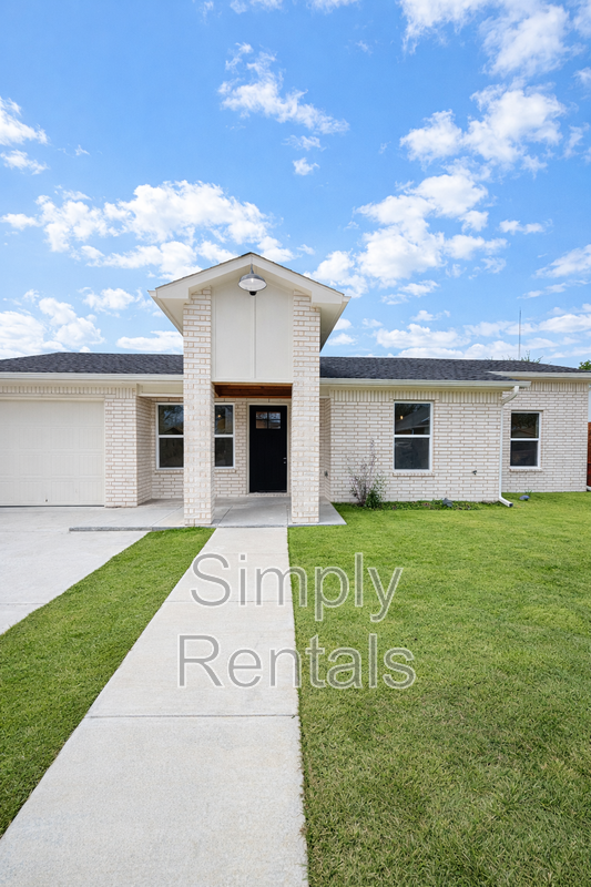 Greenville House: 2506 Bliss Street