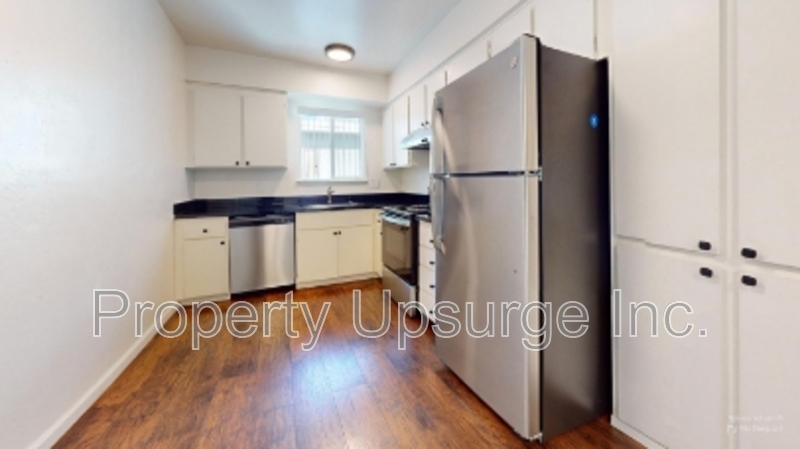 Yuba City Apartment: 330 Bird St