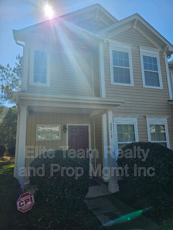 Charlotte Condo: 2219 Crosscut Dr