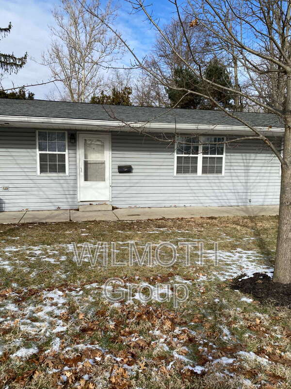 Lebanon House: 1329 Millerwood Drive