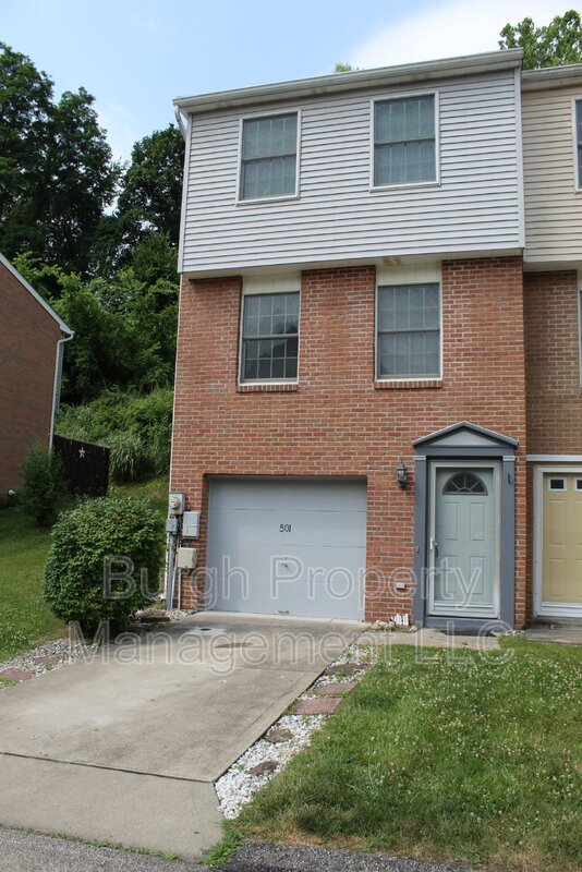 Pittsburgh Townhome: 501 Tyler Drive