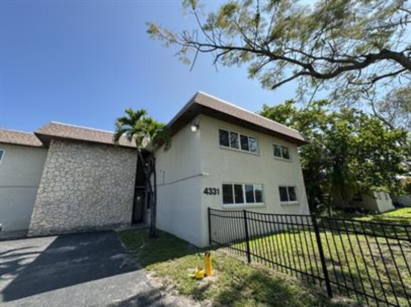 Fort Myers Condo: 4331 Glenwood Avenue - 6