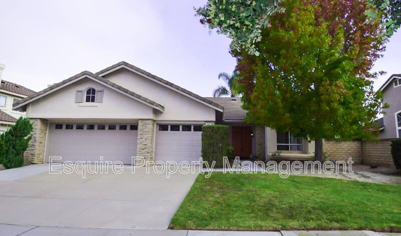 OXNARD House: 1821 LA QUINTA LN