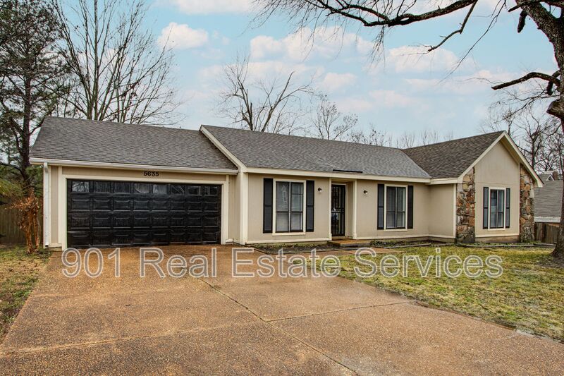 Memphis House: 5635 Crievewood Drive
