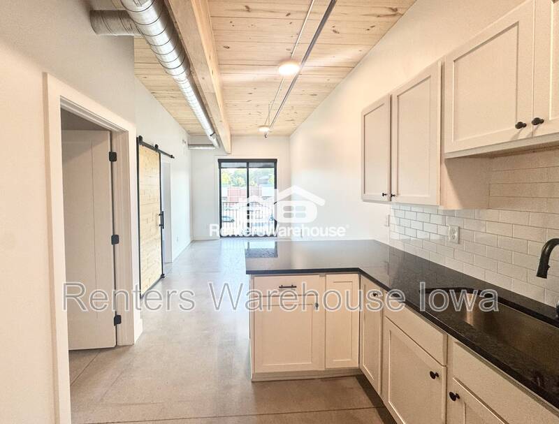 Des Moines Condo: 2701 Ingersoll Ave