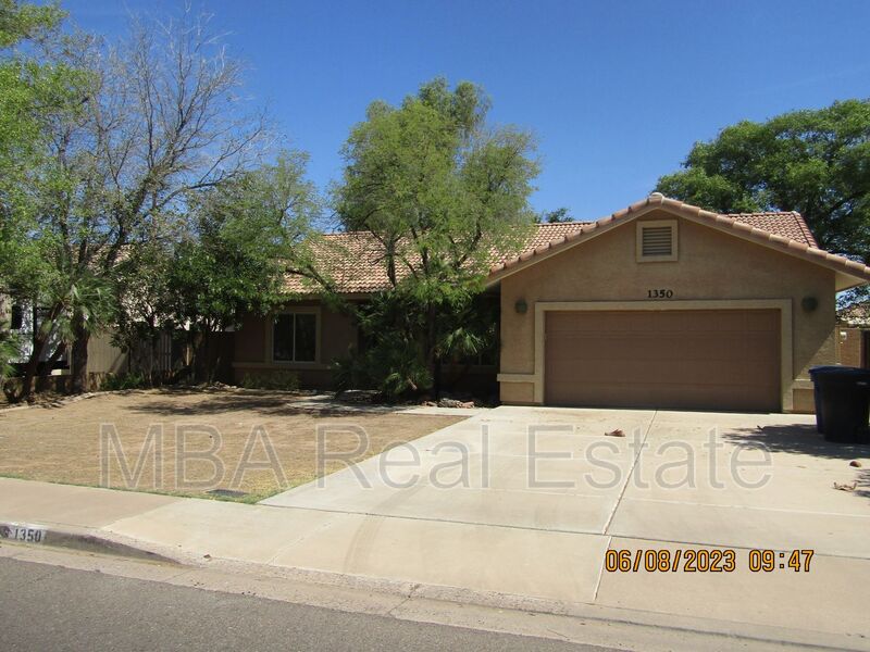 Tempe House: 1350 W 13th St