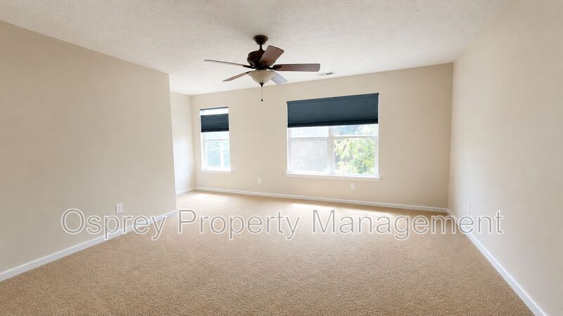 Spacious 3-Bedroom Home with Primary Suite! - Photo 7