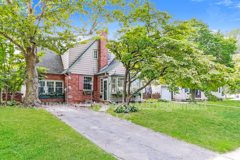 Haddon Township House: 404 Strawbridge Ave
