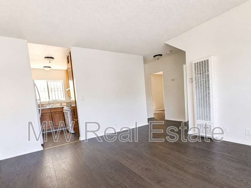 Los Angeles Condo: 721 New Depot Street