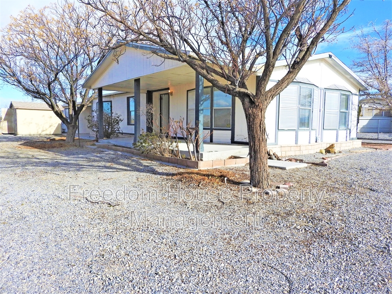 Pahrump House: 2770 Rio Rico