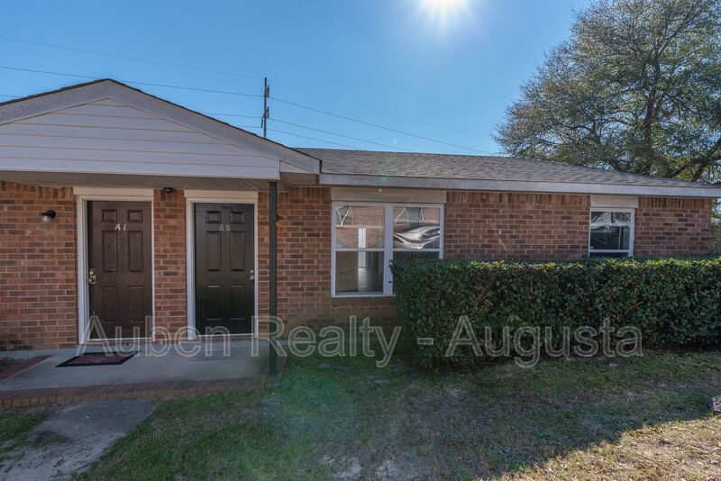 Augusta House: 2311 Walden Drive