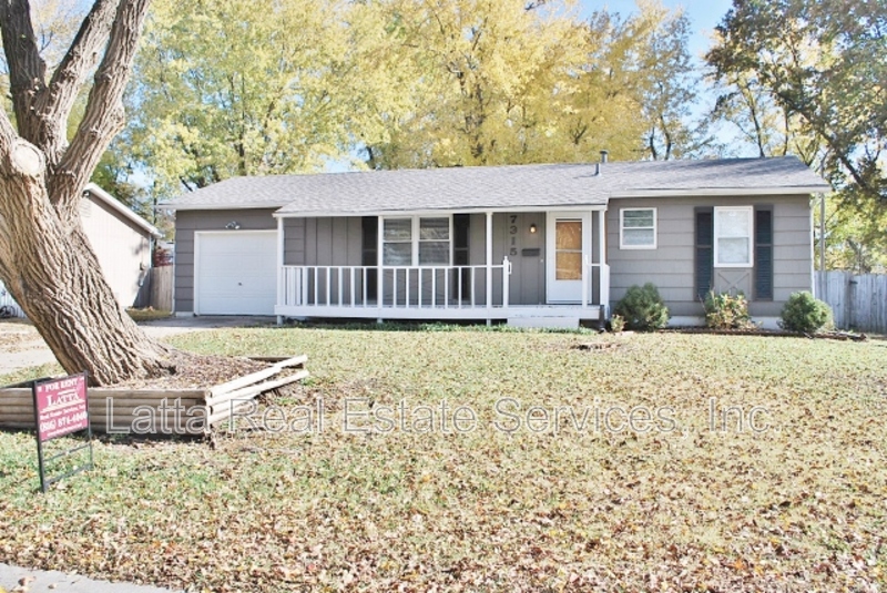 Raytown House: 7315 Appleton Ave