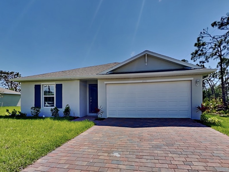 Port Charlotte House: 4731 Gillot Blvd
