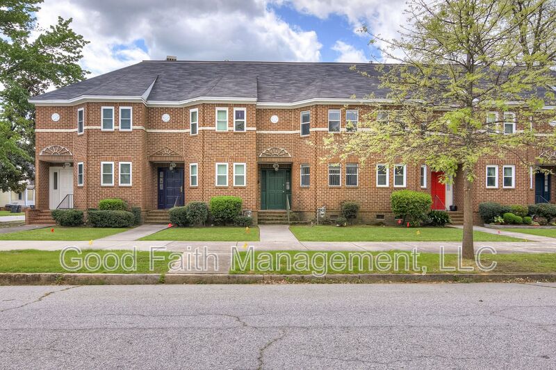 Augusta House: 304 Greene Street