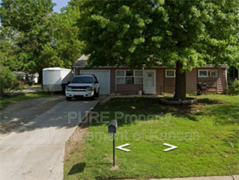 Request a Viewing for 528 SE 33rd Terrace Tenant Turner