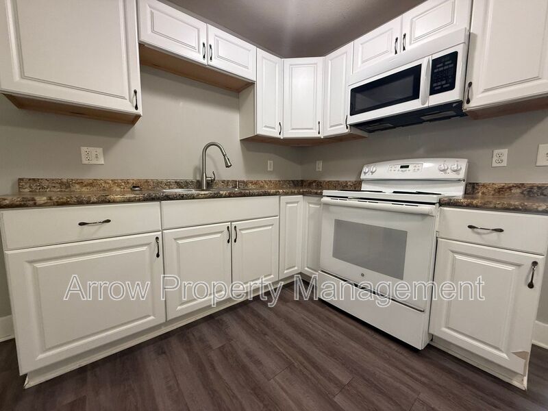 Lincoln Condo: 2800 P Street