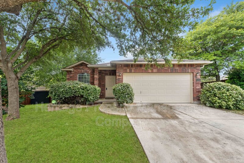 San Antonio House: 12102 Redbud Leaf
