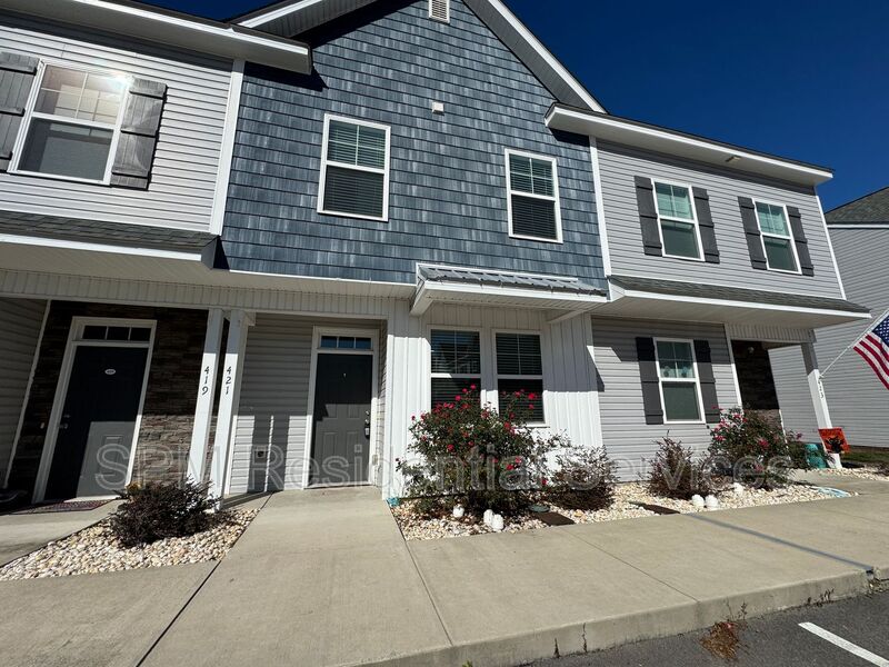 Sneads Ferry House: 421 Sunfish Lane