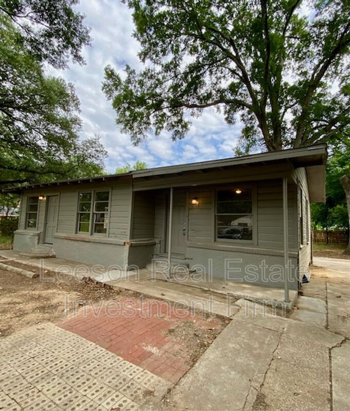 Shreveport House: 3025 Drexel Street