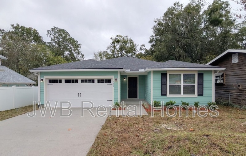 Jacksonville House: 1338 Ottawa Ave