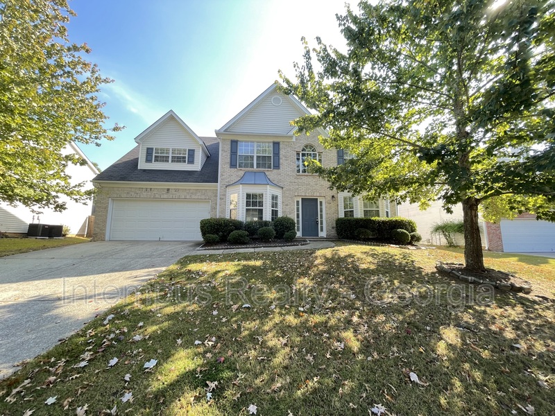 Buford House: 2054 Pierce Way