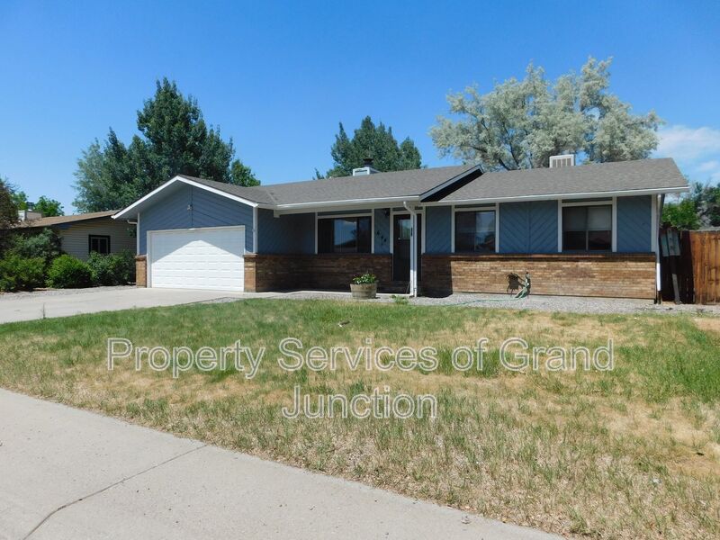 Grand Junction House: 644 Starlight Drive