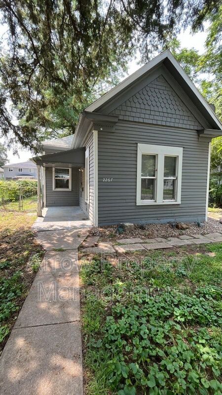 Lincoln House: 2267 Dudley Street